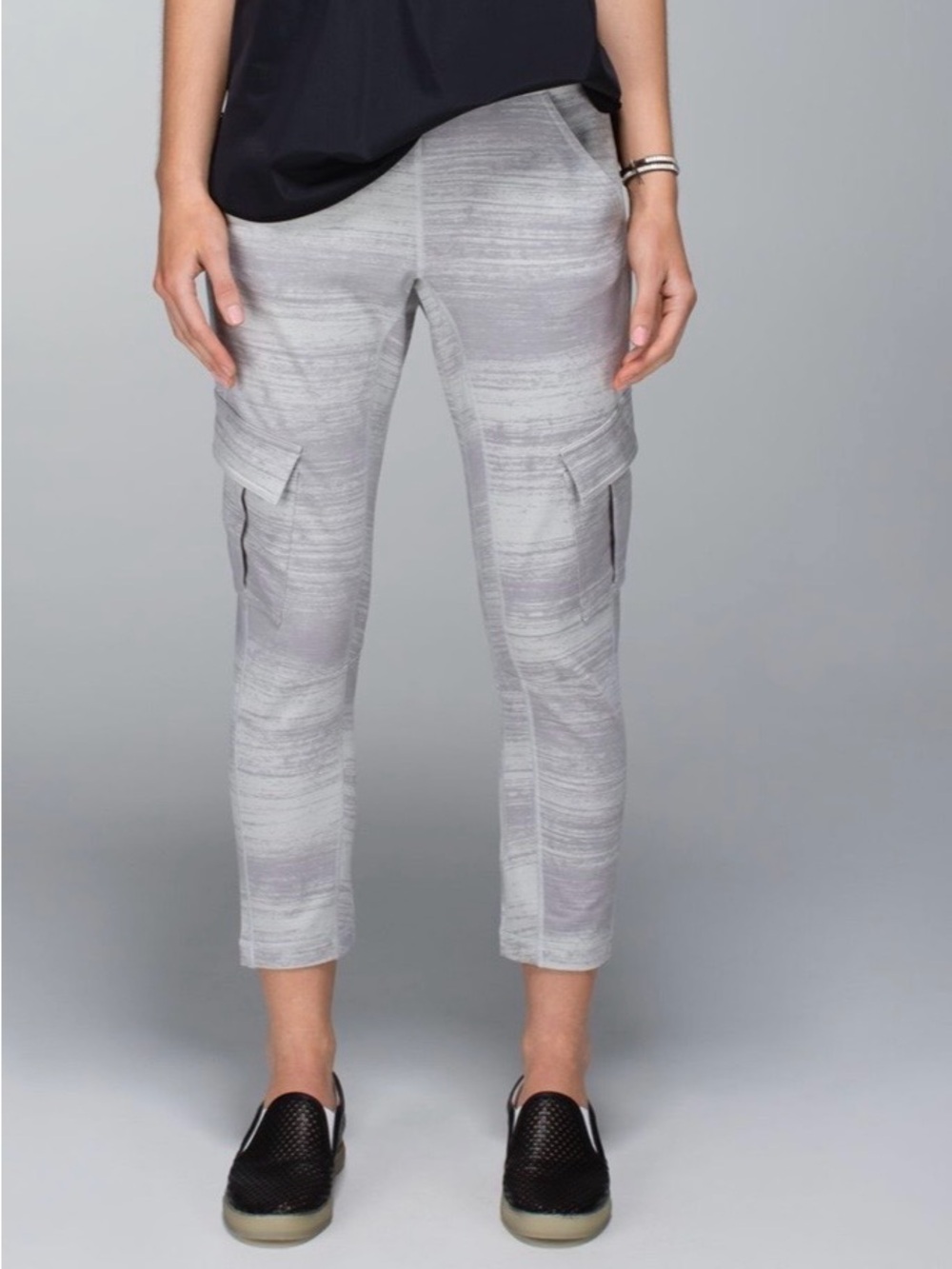 Lululemon Carry And Go Pant II Righteous Stripe Silver Spoon Ambient Grey Size 4